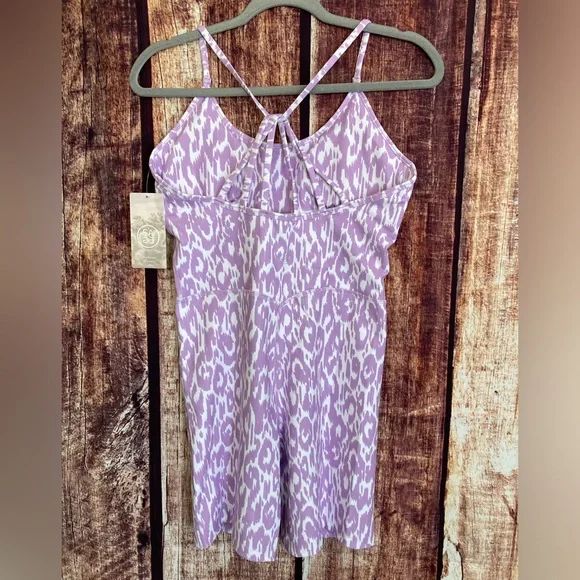 SAGE Collective | NWT Women’s Athletic Romper - Picture 4 of 9